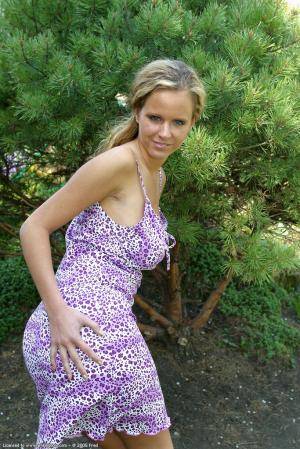 Original 683 px/ 1024 px