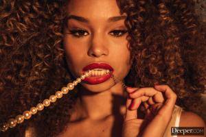 Original 2999 px/ 2000 px