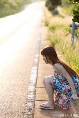 Original 1067 px/ 1600 px