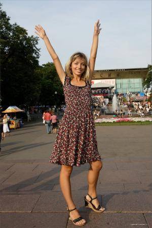 Original 854 px/ 1280 px