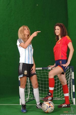 #ClubSweetHeart Virginiee, Eleanor Babes with ball handling sxxxs