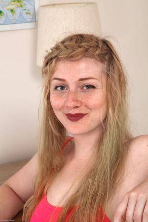 Original 854 px/ 1280 px