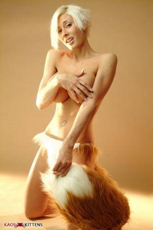 Original 634 px/ 950 px