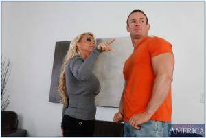 Original 850 px/ 571 px