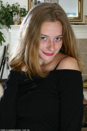 Original 682 px/ 1024 px