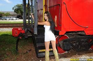 Original 3840 px/ 2552 px