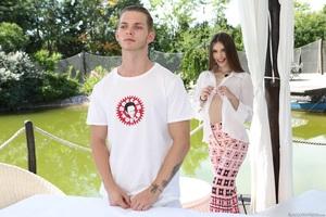 Original 1920 px/ 1280 px