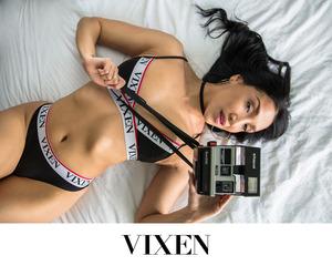 Original 2500 px/ 2000 px