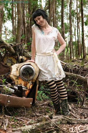 Original 981 px/ 1472 px