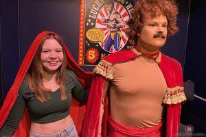 Original 3000 px/ 2000 px