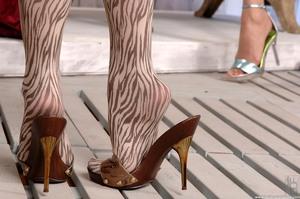 Original 2000 px/ 1328 px