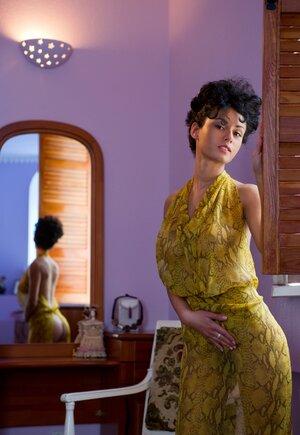 Original 1362 px/ 1977 px