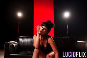 Original 3000 px/ 2000 px