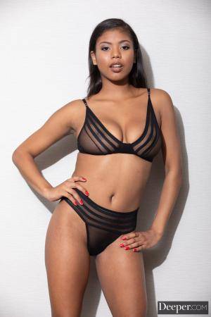 Original 2000 px/ 3000 px