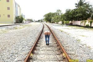 Original 2430 px/ 1620 px