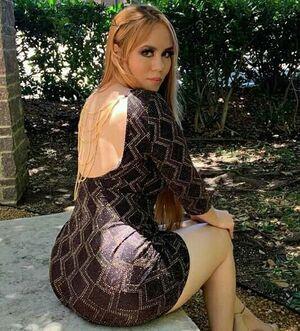 Original 534 px/ 589 px