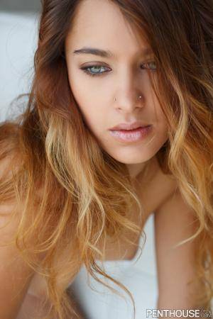 Original 1066 px/ 1600 px