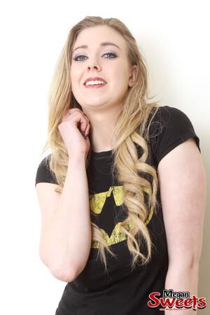 Original 1067 px/ 1600 px