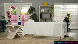 Original 2500 px/ 1406 px