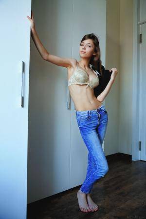 Original 2883 px/ 4324 px