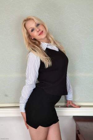 Original 1066 px/ 1600 px