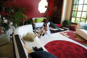 Original 3000 px/ 1996 px