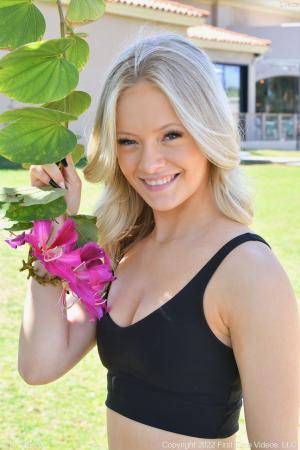 Original 852 px/ 1280 px