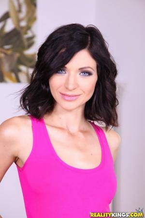 Original 854 px/ 1280 px