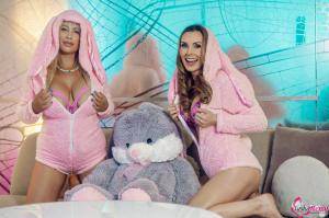 Original 2000 px/ 1333 px