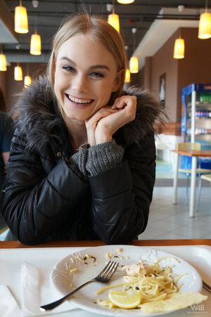 Original 3264 px/ 4912 px