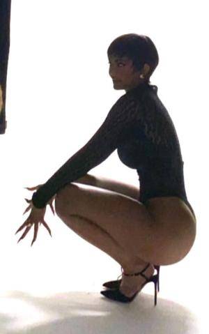 Original 452 px/ 722 px