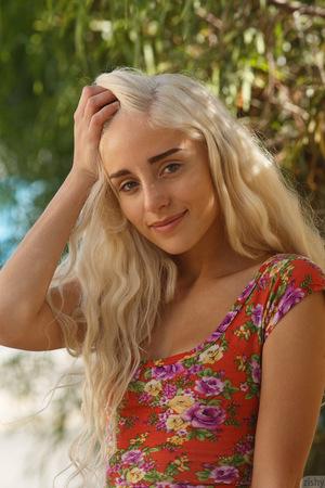 Original 1280 px/ 1920 px