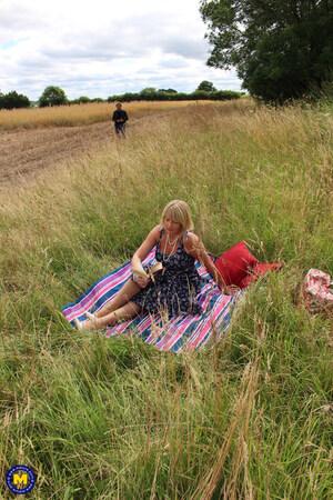 Original 1706 px/ 2560 px