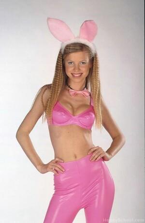 Original 668 px/ 1024 px