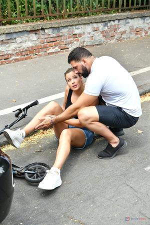 Original 1728 px/ 2592 px