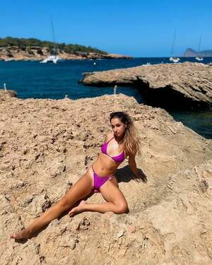 Original 640 px/ 800 px