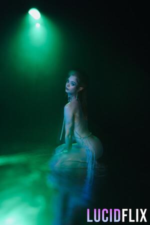 Original 2000 px/ 3000 px