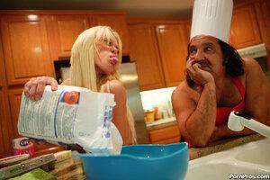 Original 3000 px/ 1996 px