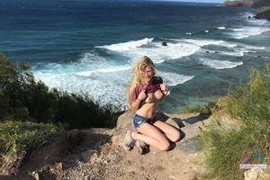 Original 3000 px/ 2000 px