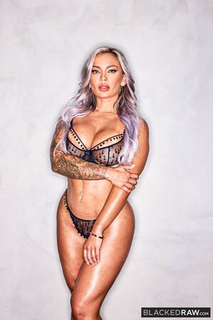 Original 2000 px/ 2999 px