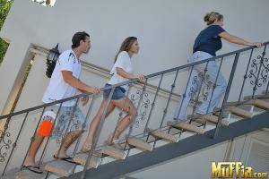 Original 900 px/ 600 px