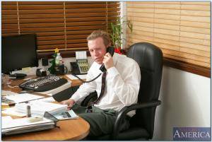 Original 850 px/ 571 px