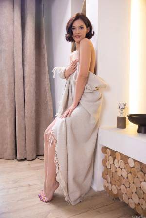 Original 5464 px/ 8192 px