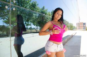 Original 2000 px/ 1325 px