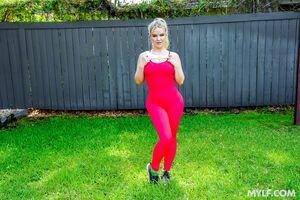 Original 1617 px/ 1080 px