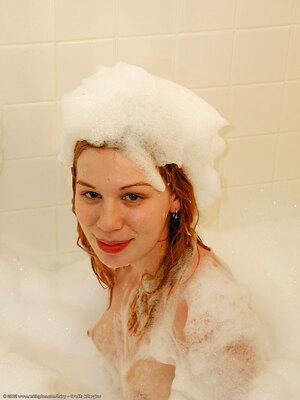 Original 768 px/ 1024 px