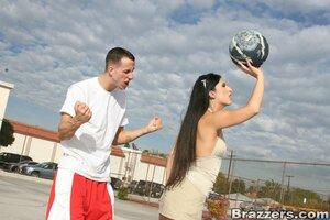 Original 900 px/ 600 px