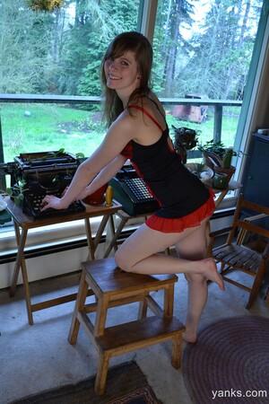 Original 1877 px/ 2816 px