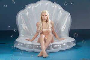 Original 2495 px/ 1663 px