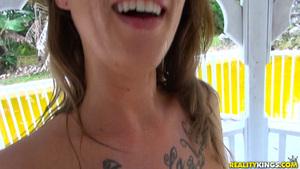 Original 3840 px/ 2158 px